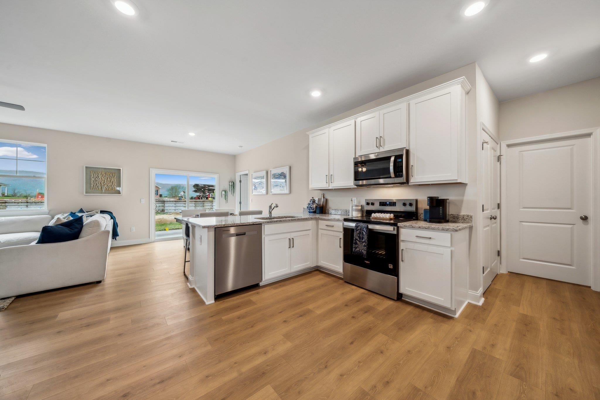 14734 GREEN VIEW DR, ELKTON, Virginia 22827, 3 Bedrooms Bedrooms, ,2 BathroomsBathrooms,Residential,14734 GREEN VIEW DR,663651 MLS # 663651