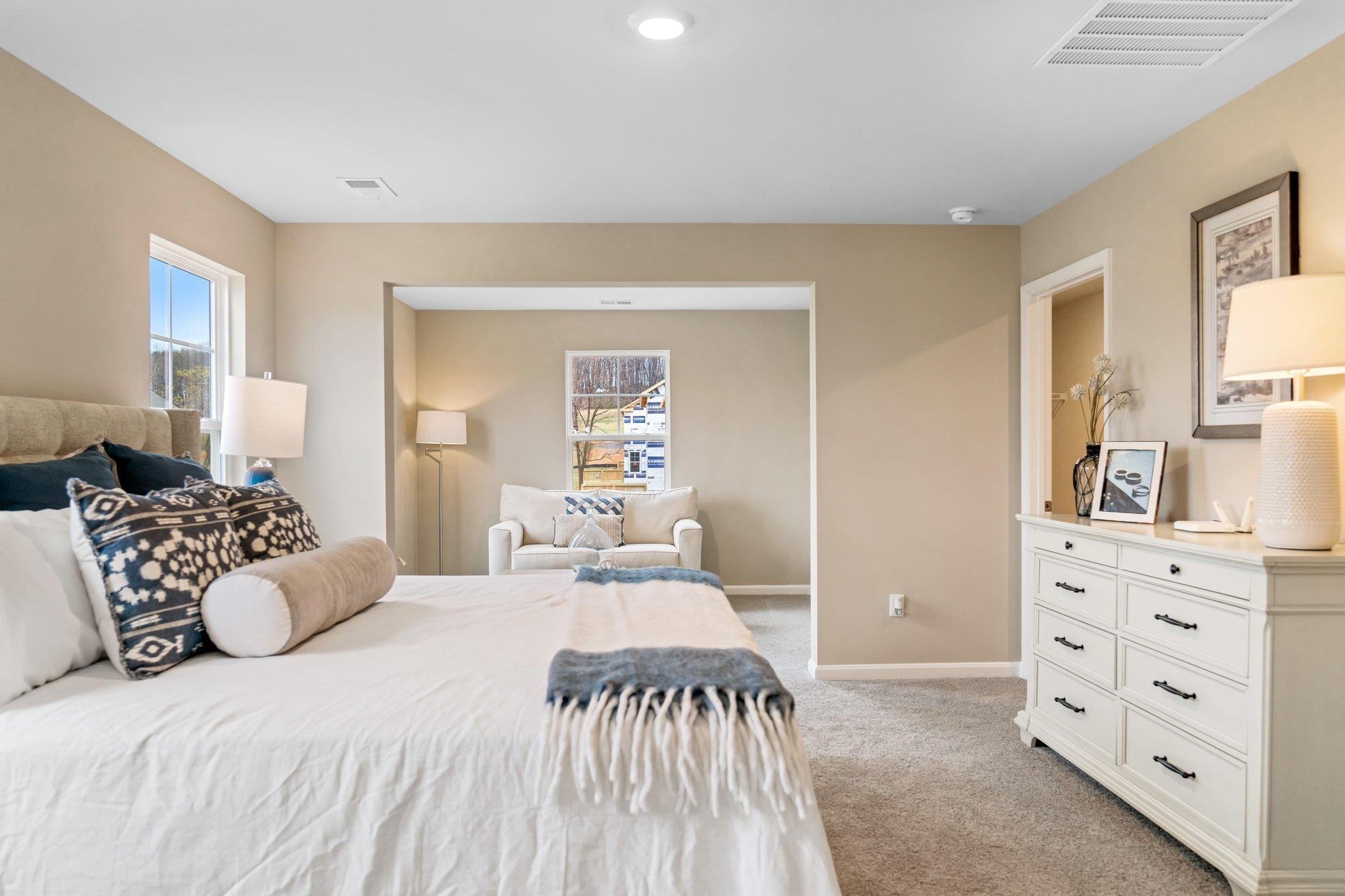 46 AVONWOODS DR, STAUNTON, Virginia 24401, 4 Bedrooms Bedrooms, ,3 BathroomsBathrooms,Residential,46 AVONWOODS DR,666962 MLS # 666962