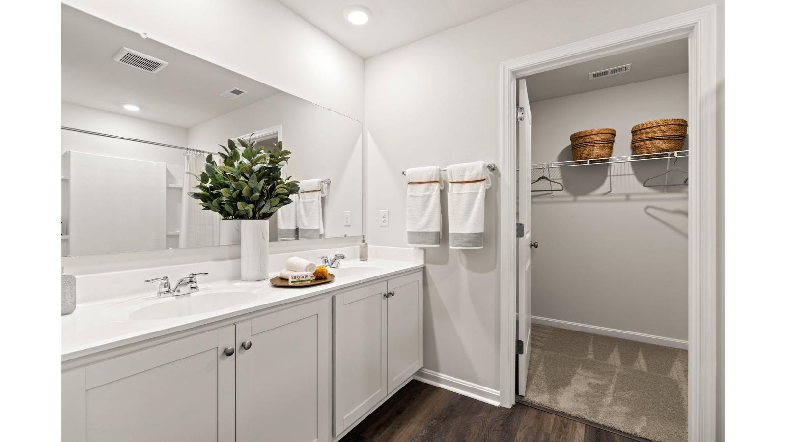 56 GEORGE WILLIAM LN, LEXINGTON, Virginia 24450, 4 Bedrooms Bedrooms, ,2 BathroomsBathrooms,Residential,56 GEORGE WILLIAM LN,668865 MLS # 668865