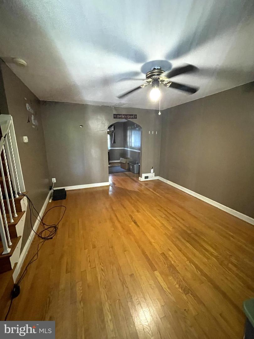 3018 M PL SE, WASHINGTON, District Of Columbia 20019, 3 Bedrooms Bedrooms, 7 Rooms Rooms,1 BathroomBathrooms,Residential,For sale,3018 M PL SE,DCDC2227100 MLS # DCDC2227100