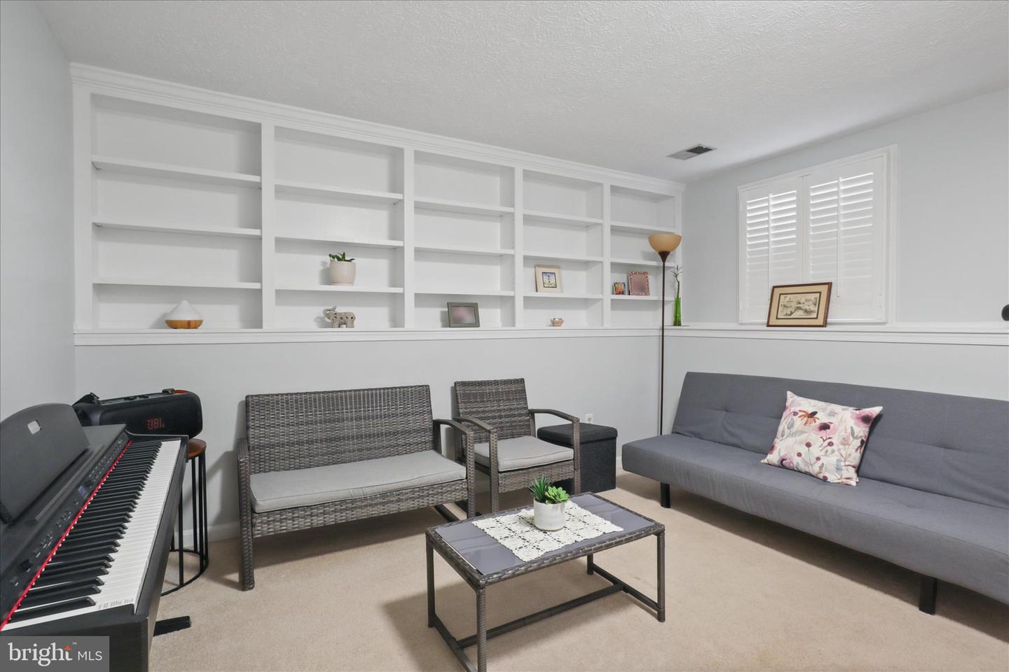 207 N LAURA ANNE DR, STERLING, Virginia 20164, 3 Bedrooms Bedrooms, ,3 BathroomsBathrooms,Residential,For sale,207 N LAURA ANNE DR,VALO2110052 MLS # VALO2110052 207 N LAURA ANNE DR, STERLING, Virginia 20164, 3 Bedrooms Bedrooms, ,3 BathroomsBathrooms,Residential,For sale,207 N LAURA ANNE DR,VALO2110052 MLS # VALO2110052