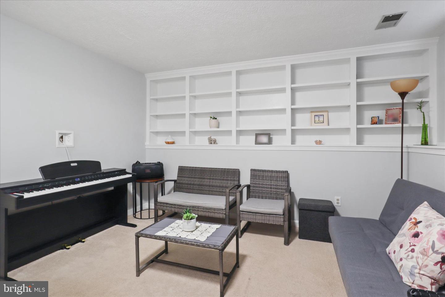 207 N LAURA ANNE DR, STERLING, Virginia 20164, 3 Bedrooms Bedrooms, ,3 BathroomsBathrooms,Residential,For sale,207 N LAURA ANNE DR,VALO2110052 MLS # VALO2110052 207 N LAURA ANNE DR, STERLING, Virginia 20164, 3 Bedrooms Bedrooms, ,3 BathroomsBathrooms,Residential,For sale,207 N LAURA ANNE DR,VALO2110052 MLS # VALO2110052