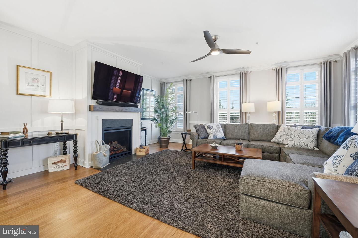 426 N GEORGE MASON DR, ARLINGTON, Virginia 22203, 5 Bedrooms Bedrooms, ,4 BathroomsBathrooms,Residential,For sale,426 N GEORGE MASON DR,VAAR2065776 MLS # VAAR2065776