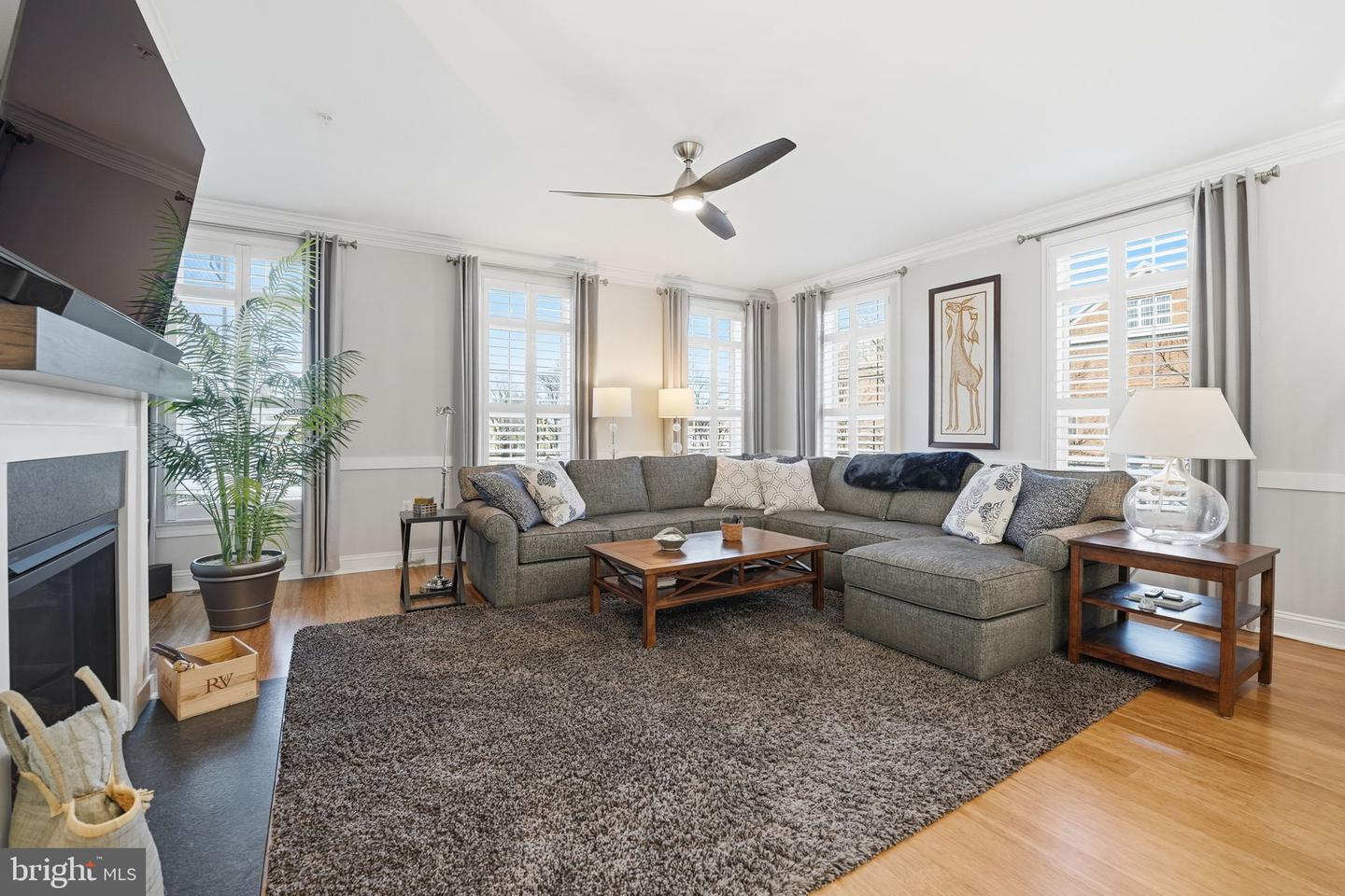 426 N GEORGE MASON DR, ARLINGTON, Virginia 22203, 5 Bedrooms Bedrooms, ,4 BathroomsBathrooms,Residential,For sale,426 N GEORGE MASON DR,VAAR2065776 MLS # VAAR2065776