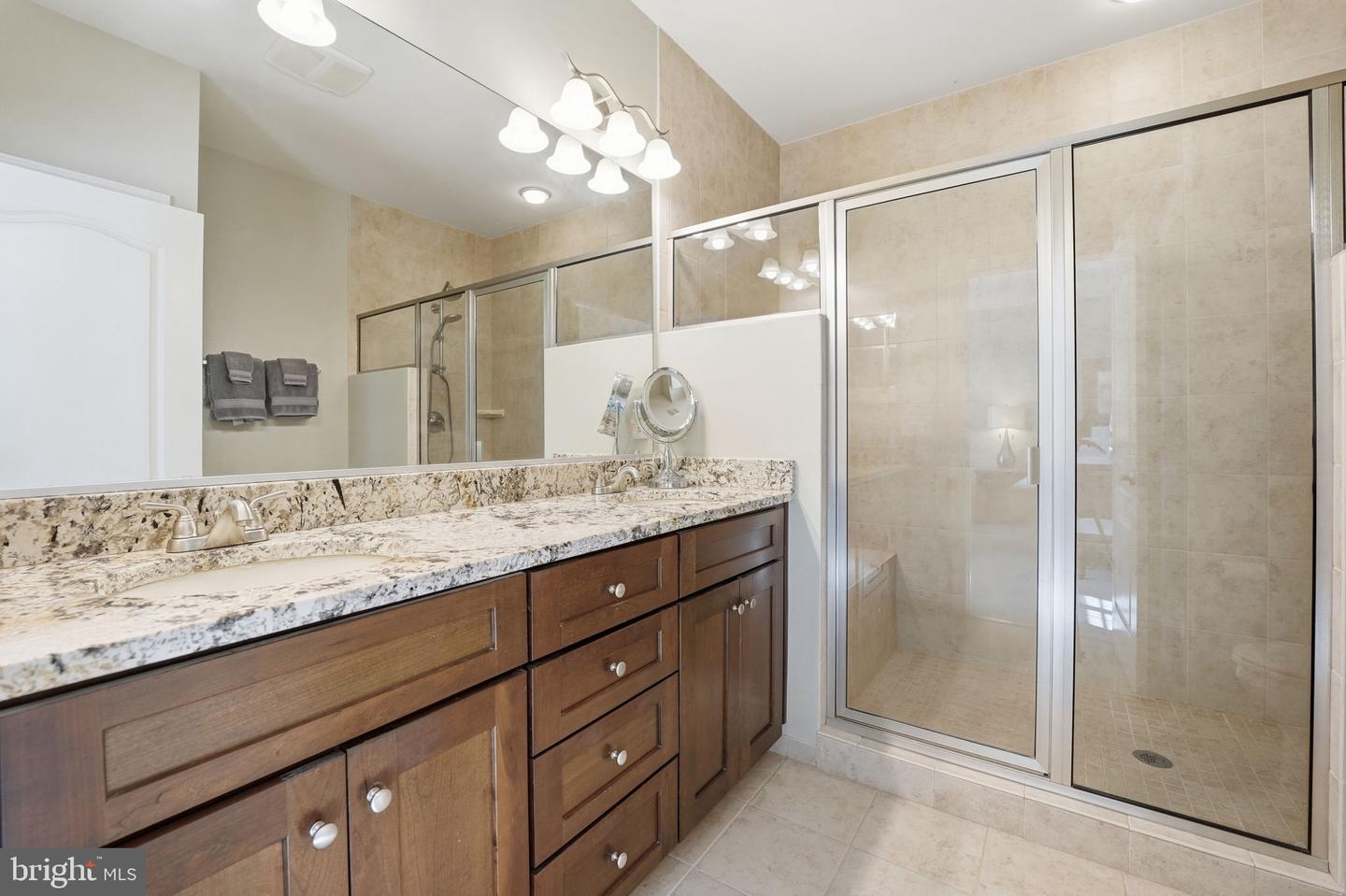 426 N GEORGE MASON DR, ARLINGTON, Virginia 22203, 5 Bedrooms Bedrooms, ,4 BathroomsBathrooms,Residential,For sale,426 N GEORGE MASON DR,VAAR2065776 MLS # VAAR2065776