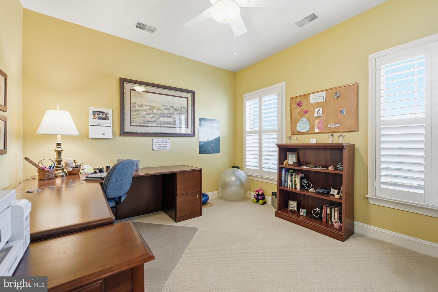 426 N GEORGE MASON DR, ARLINGTON, Virginia 22203, 5 Bedrooms Bedrooms, ,4 BathroomsBathrooms,Residential,For sale,426 N GEORGE MASON DR,VAAR2065776 MLS # VAAR2065776