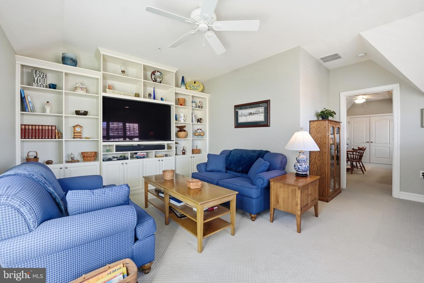 426 N GEORGE MASON DR, ARLINGTON, Virginia 22203, 5 Bedrooms Bedrooms, ,4 BathroomsBathrooms,Residential,For sale,426 N GEORGE MASON DR,VAAR2065776 MLS # VAAR2065776