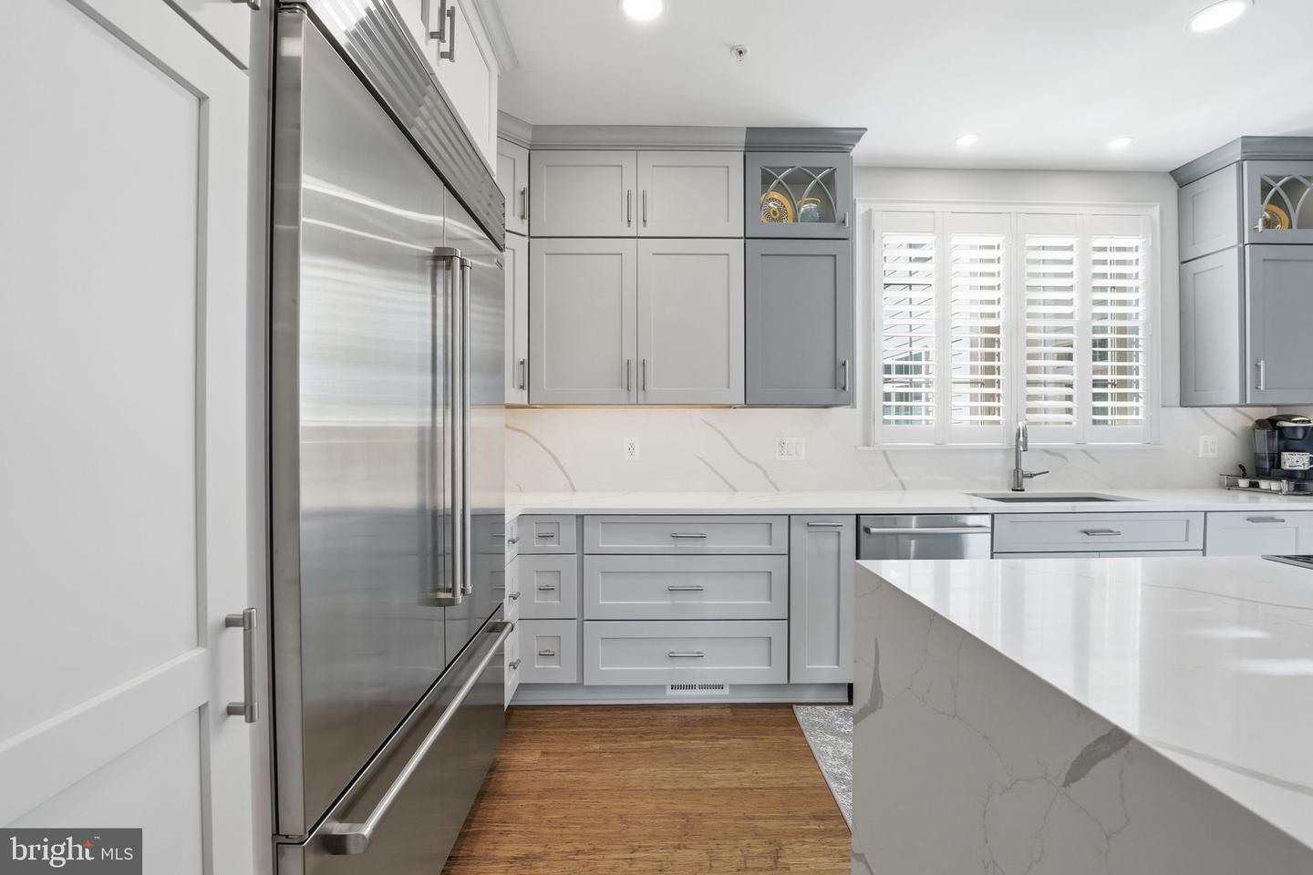 426 N GEORGE MASON DR, ARLINGTON, Virginia 22203, 5 Bedrooms Bedrooms, ,4 BathroomsBathrooms,Residential,For sale,426 N GEORGE MASON DR,VAAR2065776 MLS # VAAR2065776