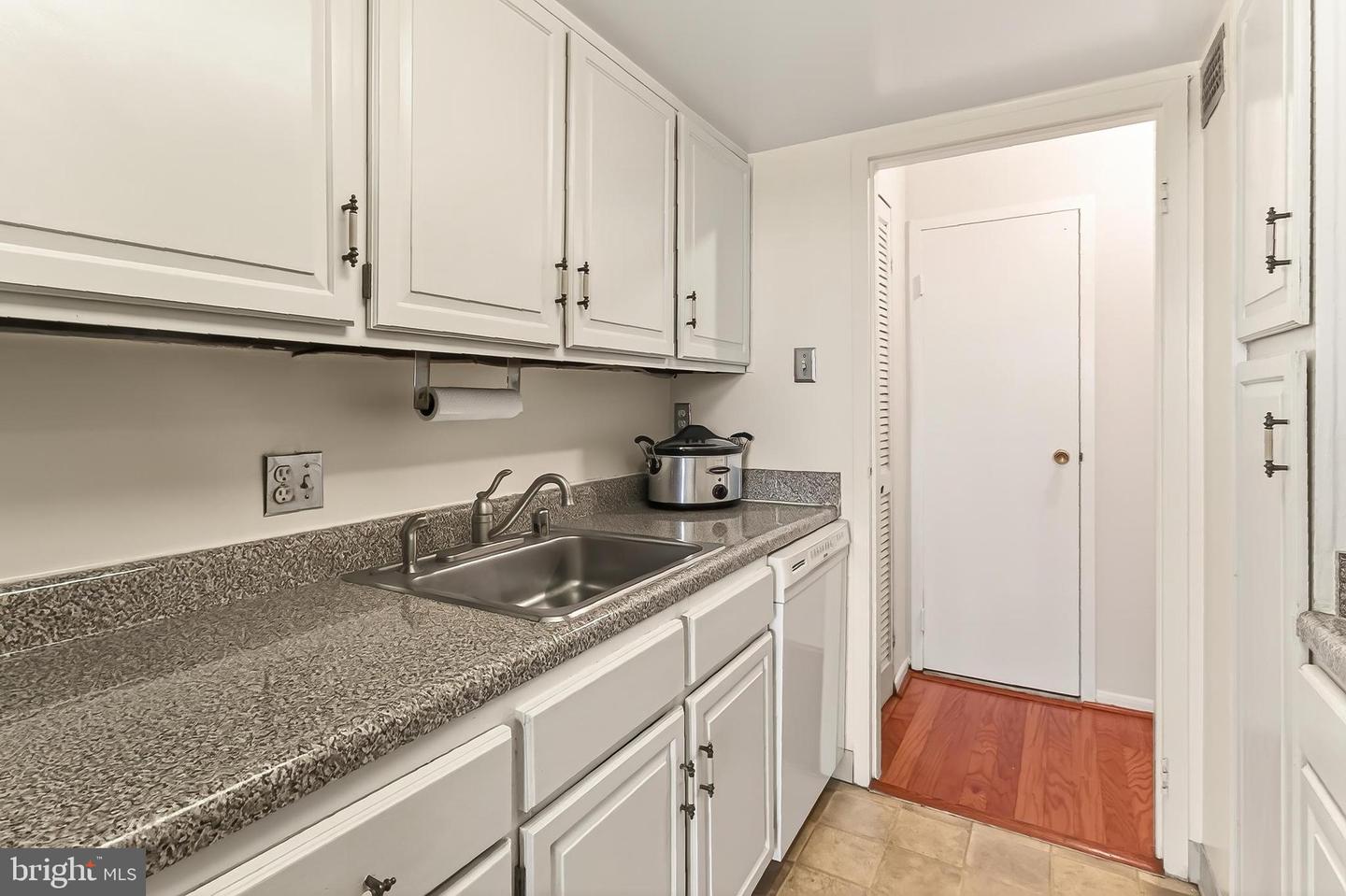 301 N BEAUREGARD ST #1608, ALEXANDRIA, Virginia 22312, 3 Bedrooms Bedrooms, ,2 BathroomsBathrooms,Residential,For sale,301 N BEAUREGARD ST #1608,VAAX2051624 MLS # VAAX2051624