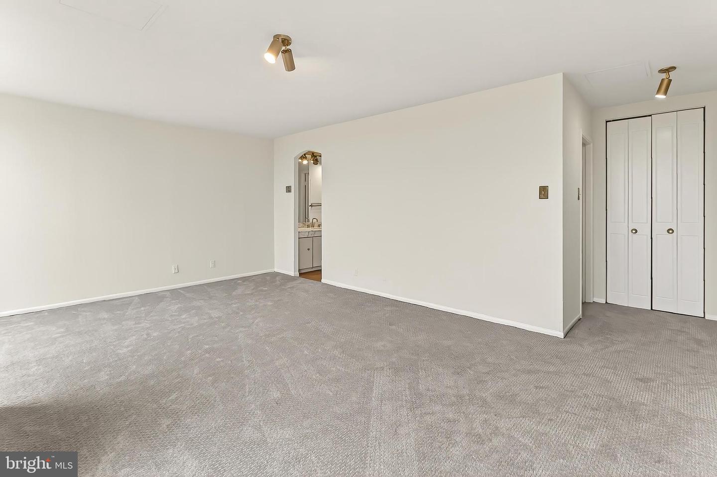 301 N BEAUREGARD ST #1608, ALEXANDRIA, Virginia 22312, 3 Bedrooms Bedrooms, ,2 BathroomsBathrooms,Residential,For sale,301 N BEAUREGARD ST #1608,VAAX2051624 MLS # VAAX2051624