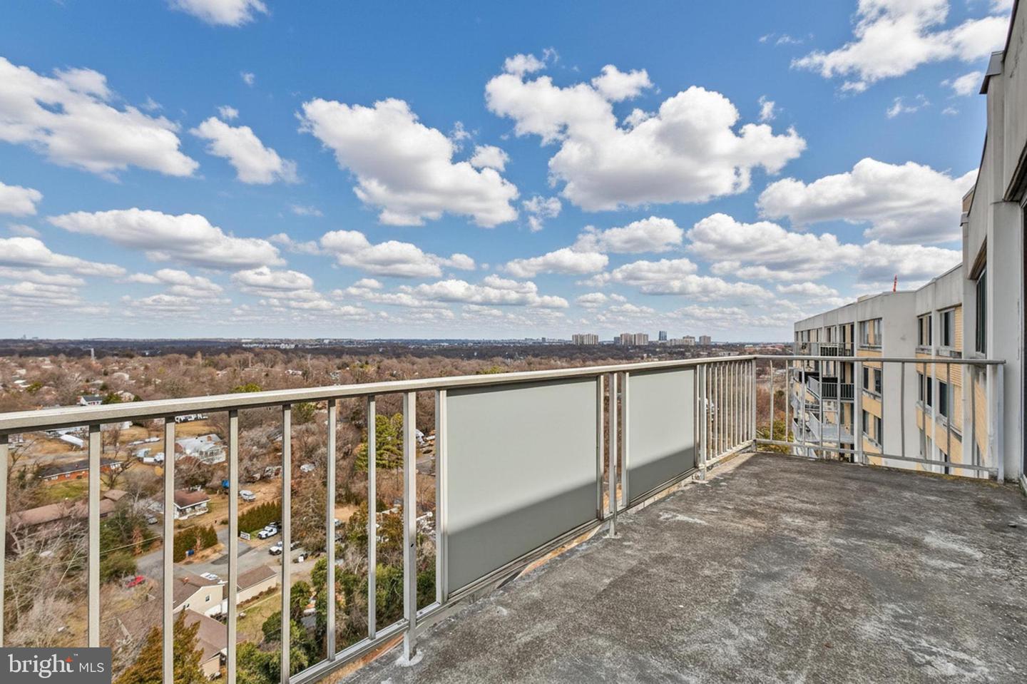 301 N BEAUREGARD ST #1608, ALEXANDRIA, Virginia 22312, 3 Bedrooms Bedrooms, ,2 BathroomsBathrooms,Residential,For sale,301 N BEAUREGARD ST #1608,VAAX2051624 MLS # VAAX2051624