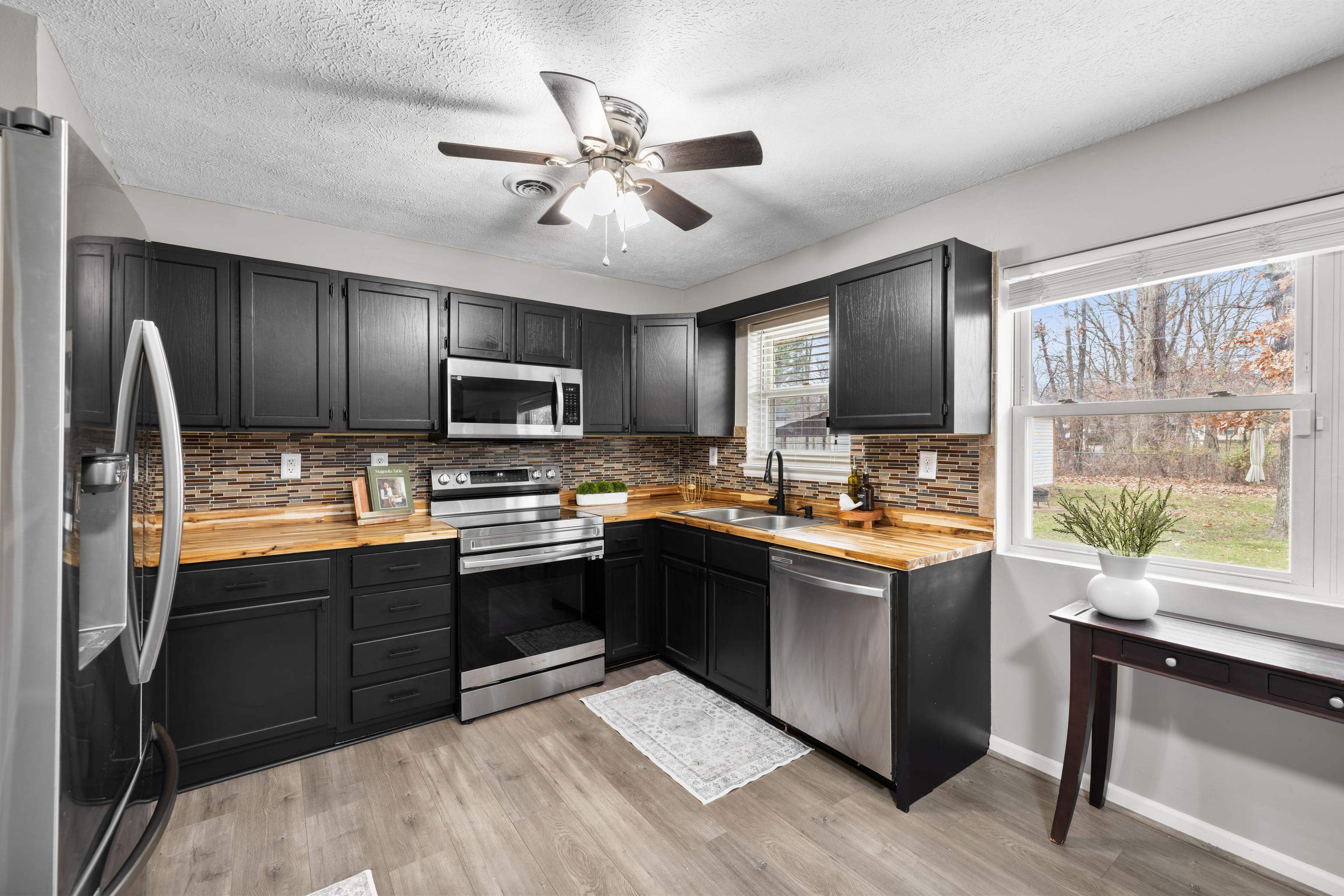 77 GREENWAY RD, STUARTS DRAFT, Virginia 24477, 3 Bedrooms Bedrooms, ,1 BathroomBathrooms,Residential,77 GREENWAY RD,671542 MLS # 671542