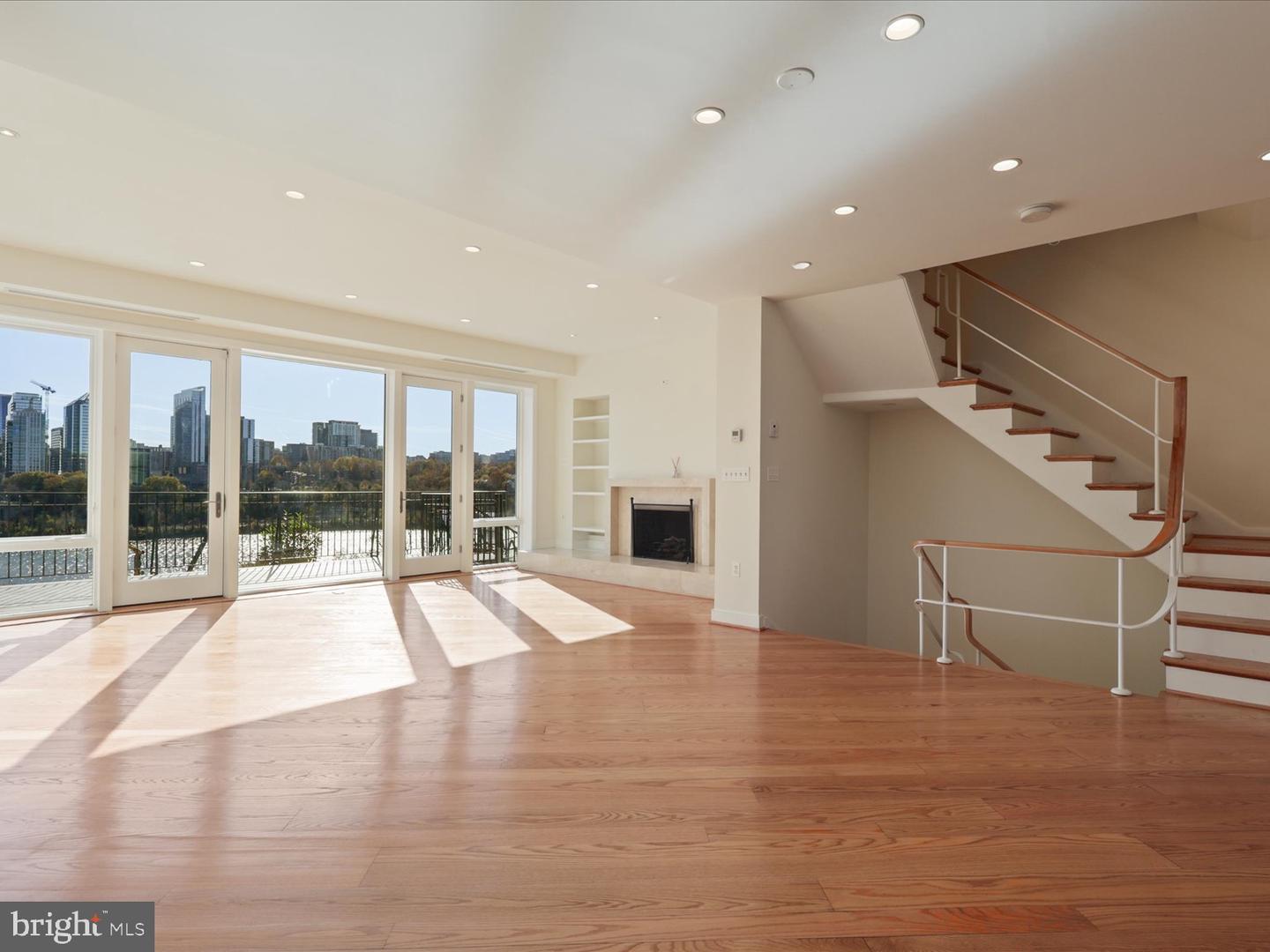 3604 PROSPECT ST NW, WASHINGTON, District Of Columbia 20007, 6 Bedrooms Bedrooms, ,5 BathroomsBathrooms,Residential,For sale,3604 PROSPECT ST NW,DCDC2231896 MLS # DCDC2231896