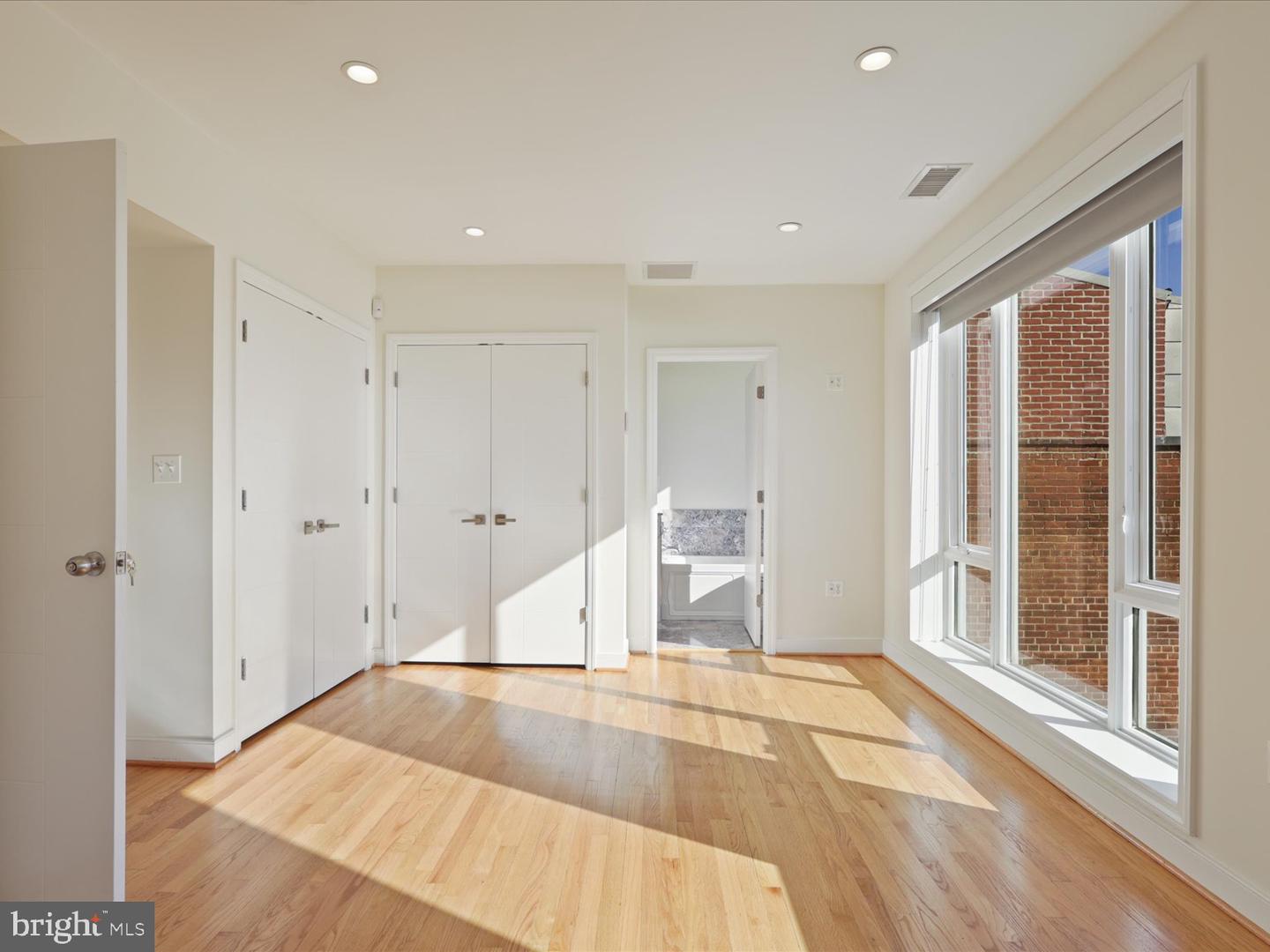 3604 PROSPECT ST NW, WASHINGTON, District Of Columbia 20007, 6 Bedrooms Bedrooms, ,5 BathroomsBathrooms,Residential,For sale,3604 PROSPECT ST NW,DCDC2231896 MLS # DCDC2231896