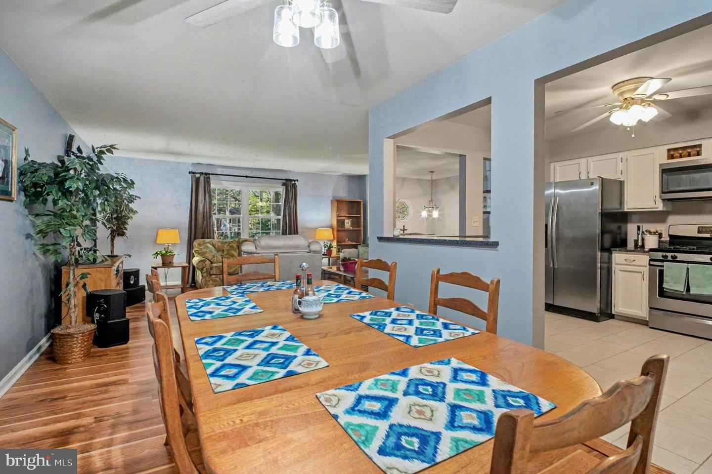 10717 CEDAR POST LN, SPOTSYLVANIA, Virginia 22553, 4 Bedrooms Bedrooms, ,2 BathroomsBathrooms,Residential,For sale,10717 CEDAR POST LN,VASP2037612 MLS # VASP2037612