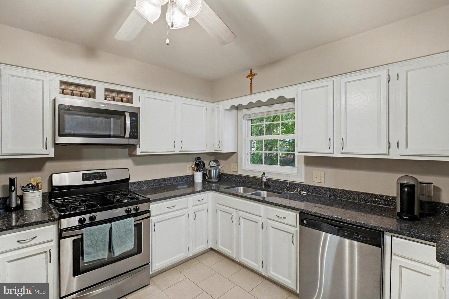 10717 CEDAR POST LN, SPOTSYLVANIA, Virginia 22553, 4 Bedrooms Bedrooms, ,2 BathroomsBathrooms,Residential,For sale,10717 CEDAR POST LN,VASP2037612 MLS # VASP2037612