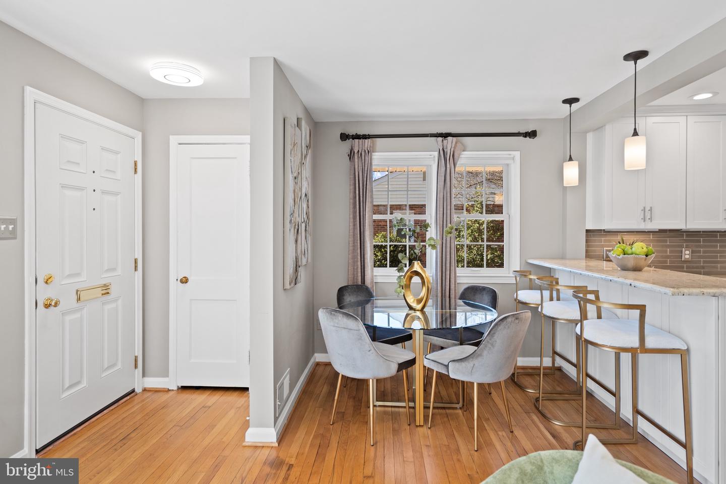 2002 SHENANDOAH RD, ALEXANDRIA, Virginia 22308, 3 Bedrooms Bedrooms, ,2 BathroomsBathrooms,Residential,For sale,2002 SHENANDOAH RD,VAFX2279532 MLS # VAFX2279532 2002 SHENANDOAH RD, ALEXANDRIA, Virginia 22308, 3 Bedrooms Bedrooms, ,2 BathroomsBathrooms,Residential,For sale,2002 SHENANDOAH RD,VAFX2279532 MLS # VAFX2279532