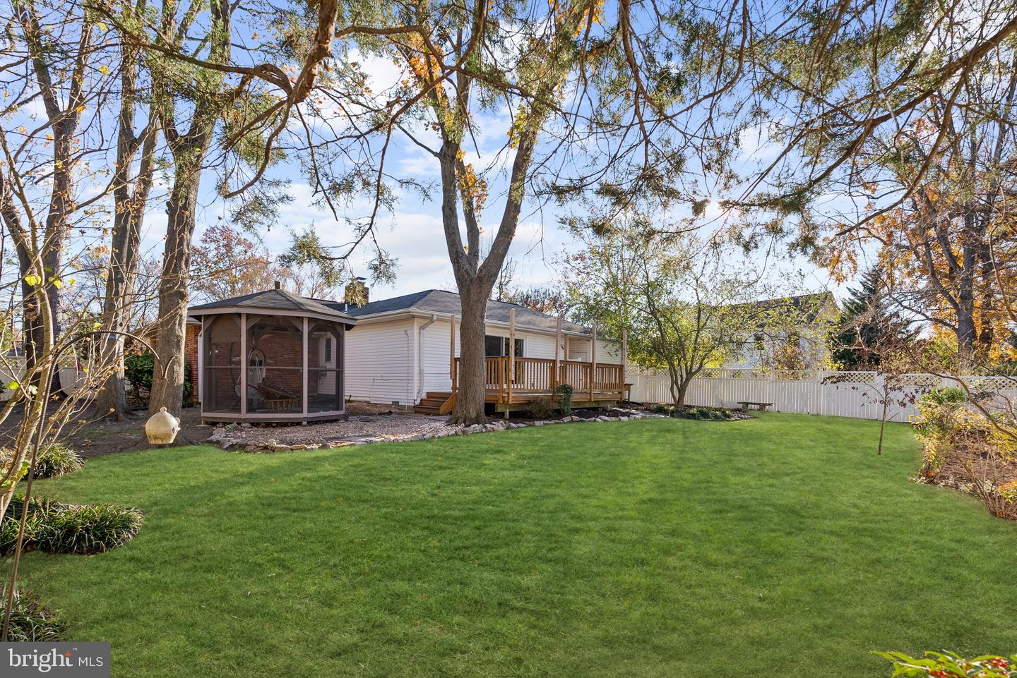 2002 SHENANDOAH RD, ALEXANDRIA, Virginia 22308, 3 Bedrooms Bedrooms, ,2 BathroomsBathrooms,Residential,For sale,2002 SHENANDOAH RD,VAFX2279532 MLS # VAFX2279532 2002 SHENANDOAH RD, ALEXANDRIA, Virginia 22308, 3 Bedrooms Bedrooms, ,2 BathroomsBathrooms,Residential,For sale,2002 SHENANDOAH RD,VAFX2279532 MLS # VAFX2279532