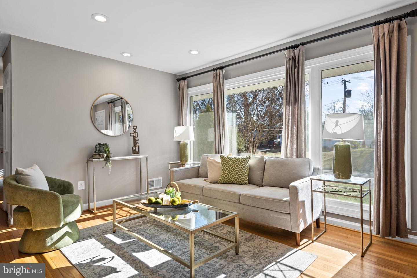 2002 SHENANDOAH RD, ALEXANDRIA, Virginia 22308, 3 Bedrooms Bedrooms, ,2 BathroomsBathrooms,Residential,For sale,2002 SHENANDOAH RD,VAFX2279532 MLS # VAFX2279532 2002 SHENANDOAH RD, ALEXANDRIA, Virginia 22308, 3 Bedrooms Bedrooms, ,2 BathroomsBathrooms,Residential,For sale,2002 SHENANDOAH RD,VAFX2279532 MLS # VAFX2279532