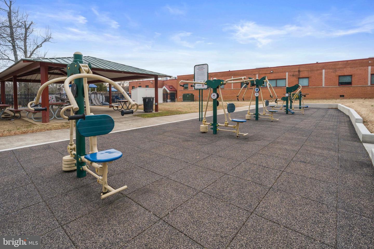 8208 MOUNT VERNON HWY, ALEXANDRIA, Virginia 22309, 2 Bedrooms Bedrooms, ,1 BathroomBathrooms,Residential,For sale,8208 MOUNT VERNON HWY,VAFX2279740 MLS # VAFX2279740 8208 MOUNT VERNON HWY, ALEXANDRIA, Virginia 22309, 2 Bedrooms Bedrooms, ,1 BathroomBathrooms,Residential,For sale,8208 MOUNT VERNON HWY,VAFX2279740 MLS # VAFX2279740