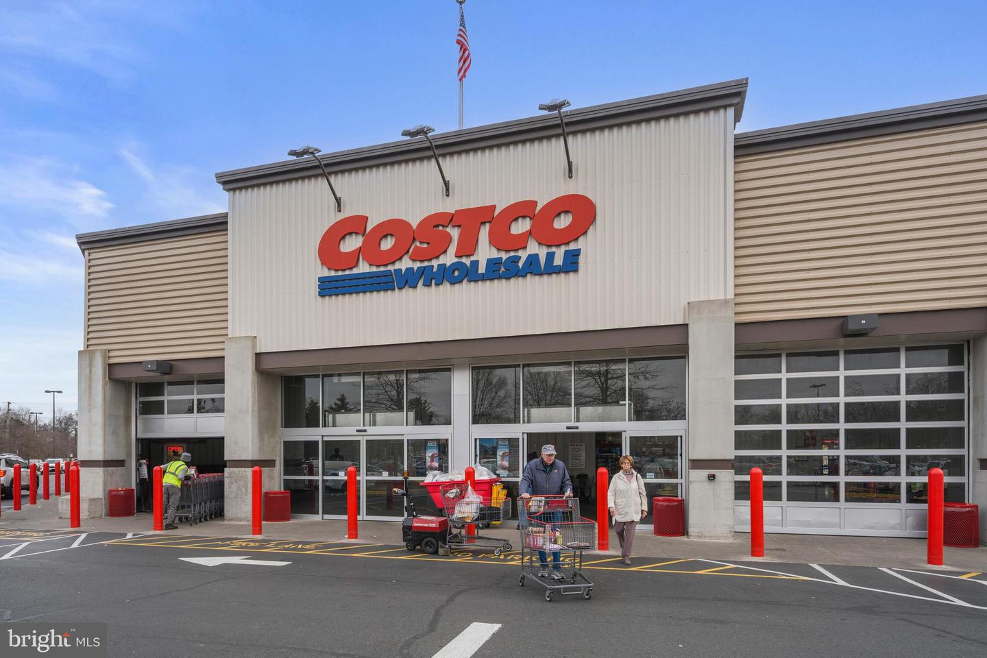 8208 MOUNT VERNON HWY, ALEXANDRIA, Virginia 22309, 2 Bedrooms Bedrooms, ,1 BathroomBathrooms,Residential,For sale,8208 MOUNT VERNON HWY,VAFX2279740 MLS # VAFX2279740 8208 MOUNT VERNON HWY, ALEXANDRIA, Virginia 22309, 2 Bedrooms Bedrooms, ,1 BathroomBathrooms,Residential,For sale,8208 MOUNT VERNON HWY,VAFX2279740 MLS # VAFX2279740