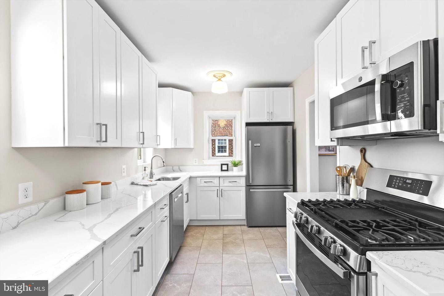 6118 SLIGO MILL RD NE, WASHINGTON, District Of Columbia 20011, 3 Bedrooms Bedrooms, ,2 BathroomsBathrooms,Residential,For sale,6118 SLIGO MILL RD NE,DCDC2232776 MLS # DCDC2232776