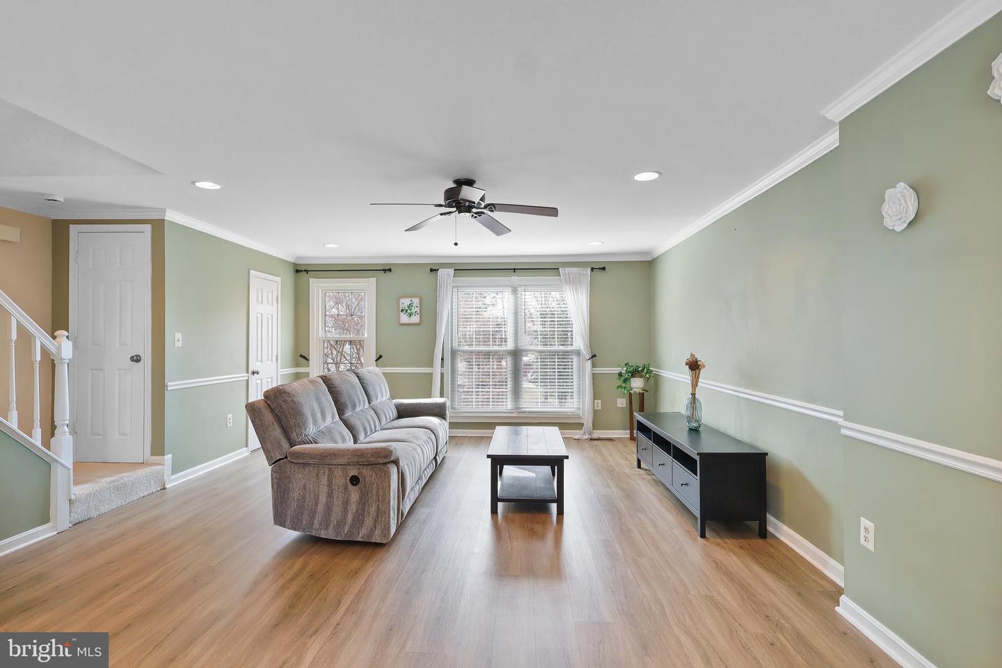 14722 STREAM POND DR, CENTREVILLE, Virginia 20120, 3 Bedrooms Bedrooms, ,2 BathroomsBathrooms,Residential,For sale,14722 STREAM POND DR,VAFX2280396 MLS # VAFX2280396