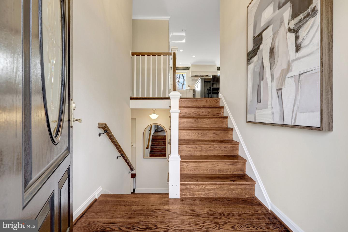 9119 HAMILTON DR, FAIRFAX, Virginia 22031, 5 Bedrooms Bedrooms, ,3 BathroomsBathrooms,Residential,For sale,9119 HAMILTON DR,VAFX2280456 MLS # VAFX2280456