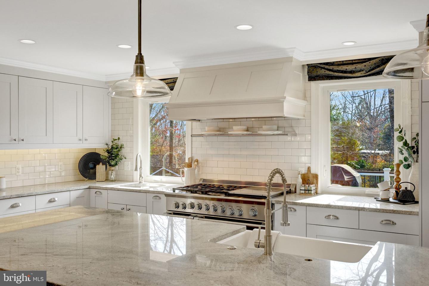 9119 HAMILTON DR, FAIRFAX, Virginia 22031, 5 Bedrooms Bedrooms, ,3 BathroomsBathrooms,Residential,For sale,9119 HAMILTON DR,VAFX2280456 MLS # VAFX2280456