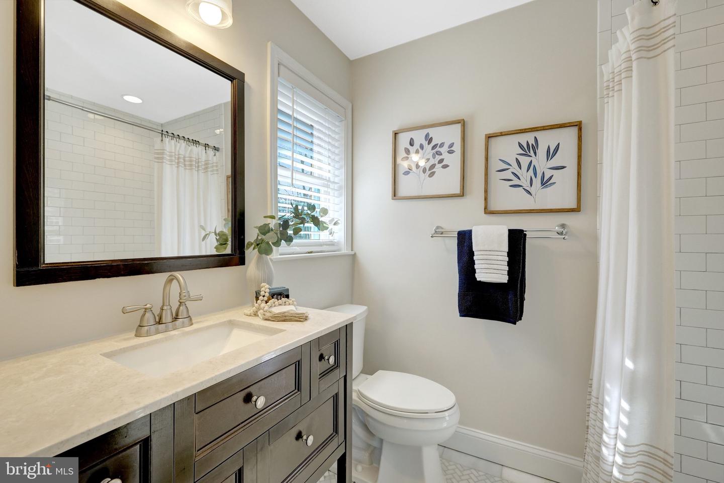 9119 HAMILTON DR, FAIRFAX, Virginia 22031, 5 Bedrooms Bedrooms, ,3 BathroomsBathrooms,Residential,For sale,9119 HAMILTON DR,VAFX2280456 MLS # VAFX2280456