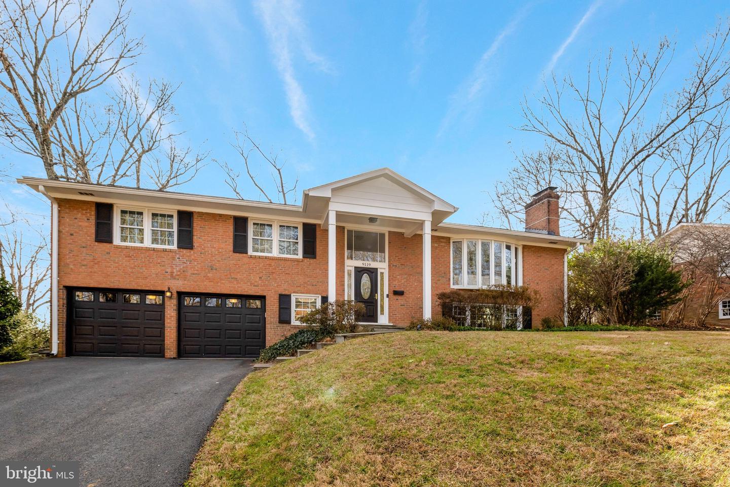 9119 HAMILTON DR, FAIRFAX, Virginia 22031, 5 Bedrooms Bedrooms, ,3 BathroomsBathrooms,Residential,For sale,9119 HAMILTON DR,VAFX2280456 MLS # VAFX2280456