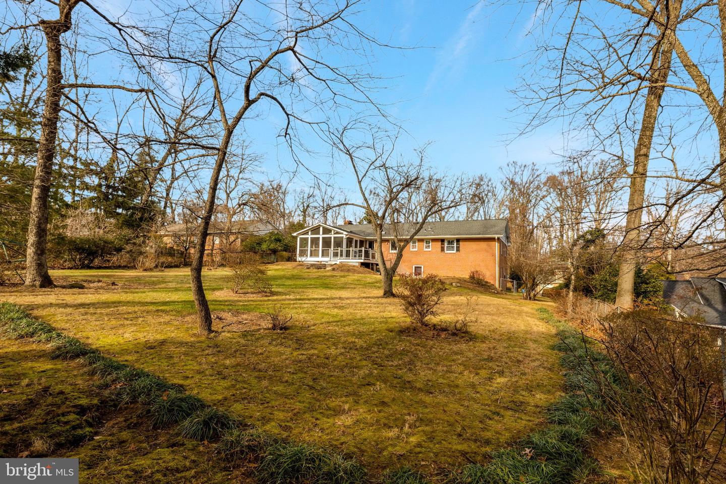 9119 HAMILTON DR, FAIRFAX, Virginia 22031, 5 Bedrooms Bedrooms, ,3 BathroomsBathrooms,Residential,For sale,9119 HAMILTON DR,VAFX2280456 MLS # VAFX2280456