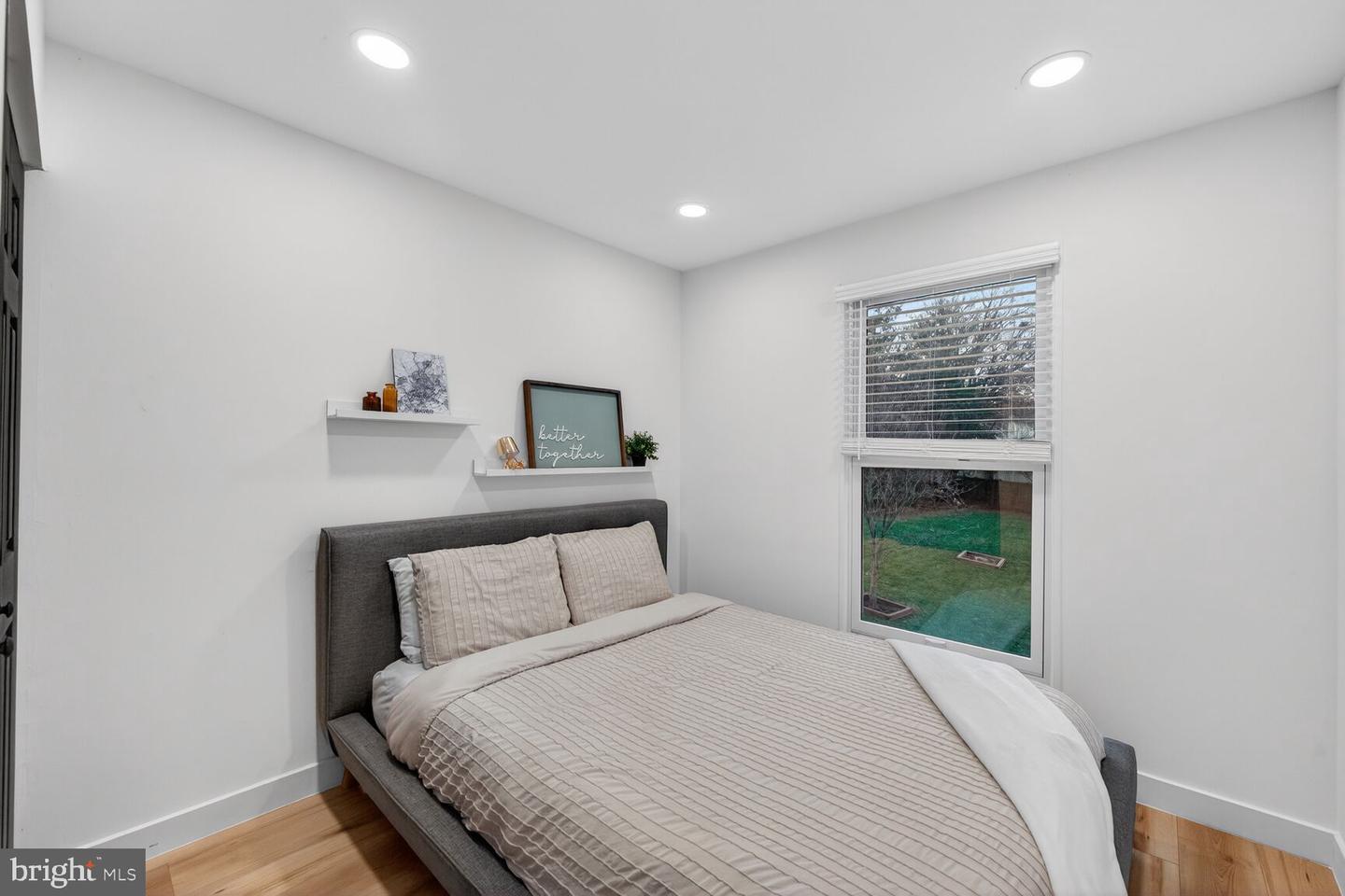 4010 NOVAR DR, CHANTILLY, Virginia 20151, 3 Bedrooms Bedrooms, ,2 BathroomsBathrooms,Residential,For sale,4010 NOVAR DR,VAFX2280472 MLS # VAFX2280472