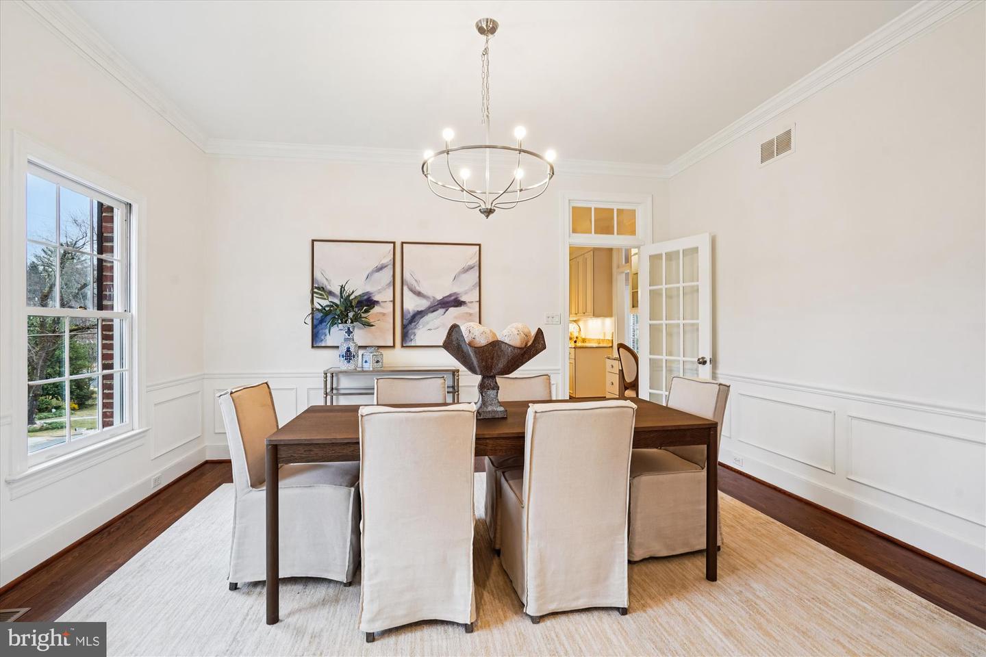 4500 35TH RD N, ARLINGTON, Virginia 22207, 4 Bedrooms Bedrooms, ,3 BathroomsBathrooms,Residential,For sale,4500 35TH RD N,VAAR2066478 MLS # VAAR2066478