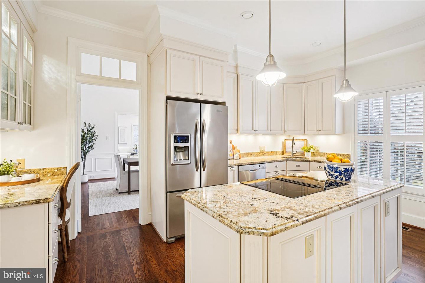 4500 35TH RD N, ARLINGTON, Virginia 22207, 4 Bedrooms Bedrooms, ,3 BathroomsBathrooms,Residential,For sale,4500 35TH RD N,VAAR2066478 MLS # VAAR2066478