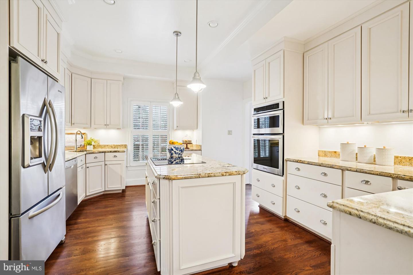 4500 35TH RD N, ARLINGTON, Virginia 22207, 4 Bedrooms Bedrooms, ,3 BathroomsBathrooms,Residential,For sale,4500 35TH RD N,VAAR2066478 MLS # VAAR2066478