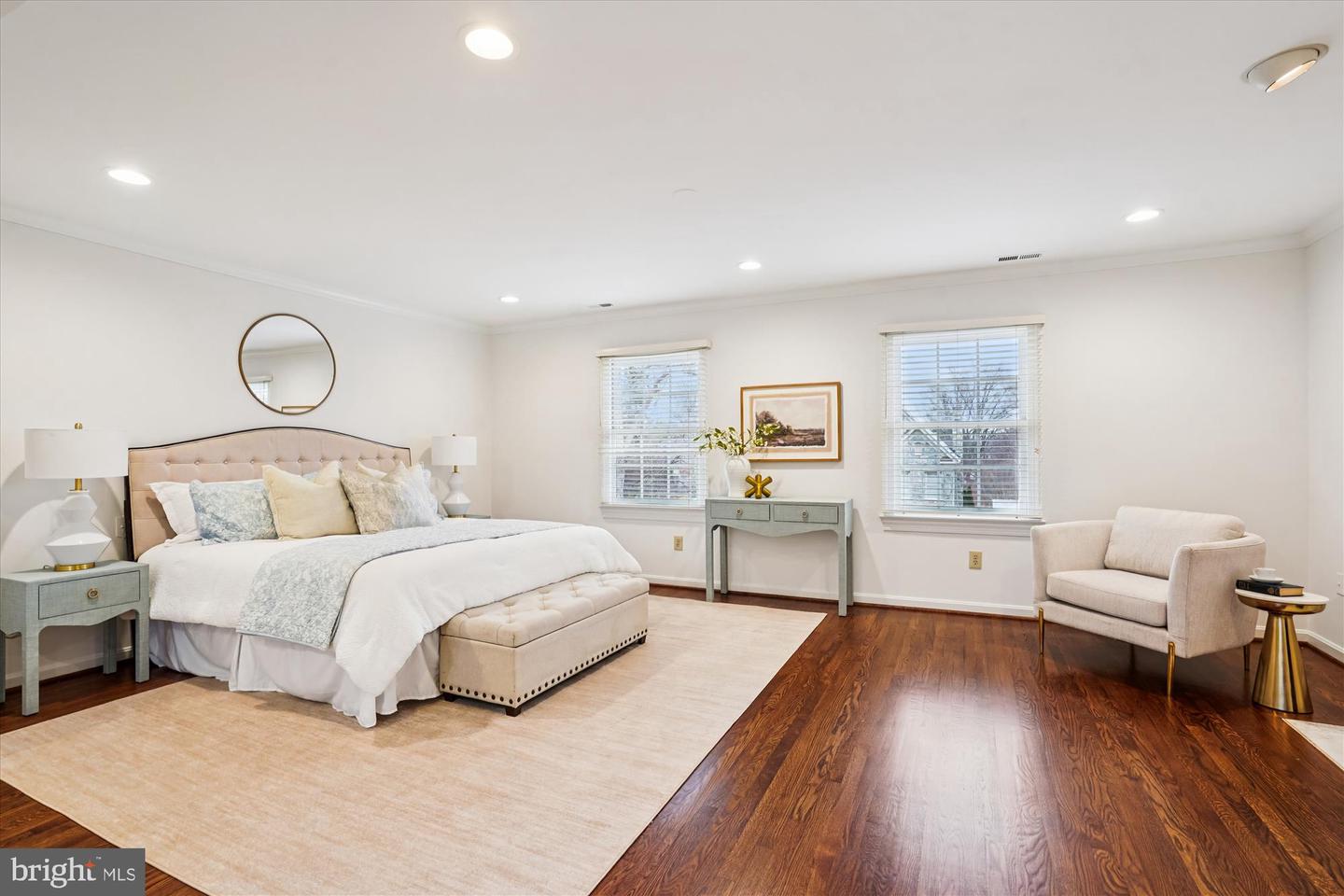 4500 35TH RD N, ARLINGTON, Virginia 22207, 4 Bedrooms Bedrooms, ,3 BathroomsBathrooms,Residential,For sale,4500 35TH RD N,VAAR2066478 MLS # VAAR2066478