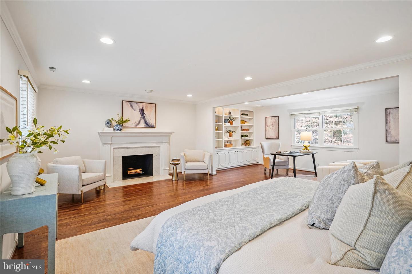 4500 35TH RD N, ARLINGTON, Virginia 22207, 4 Bedrooms Bedrooms, ,3 BathroomsBathrooms,Residential,For sale,4500 35TH RD N,VAAR2066478 MLS # VAAR2066478