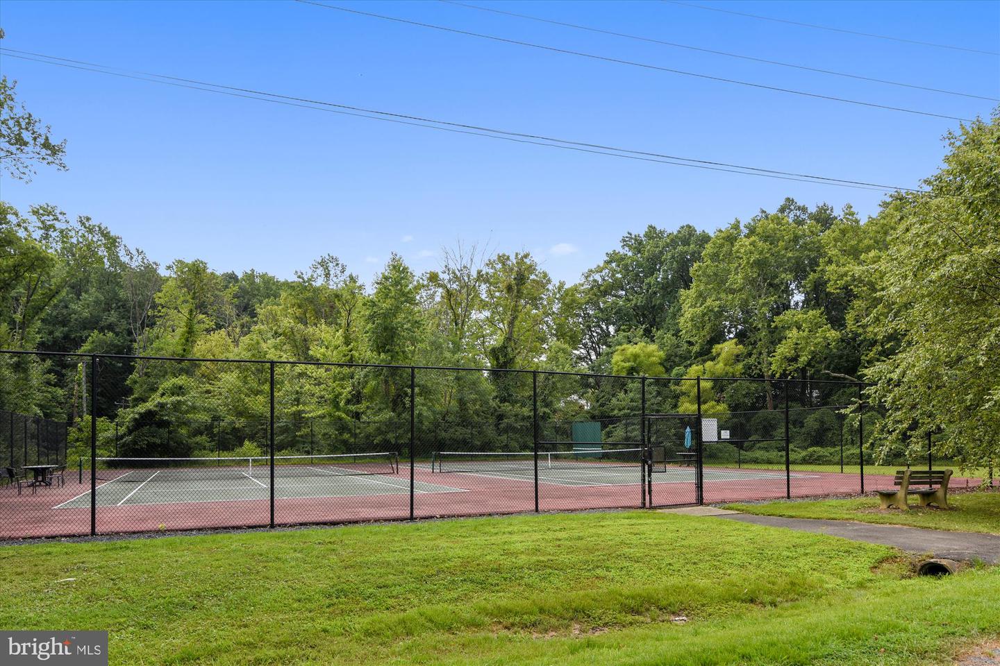 4500 35TH RD N, ARLINGTON, Virginia 22207, 4 Bedrooms Bedrooms, ,3 BathroomsBathrooms,Residential,For sale,4500 35TH RD N,VAAR2066478 MLS # VAAR2066478