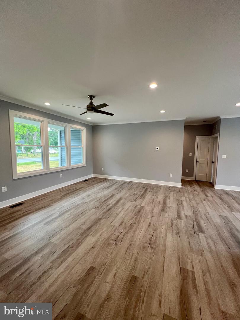 662 GLEBE HARBOR DR, MONTROSS, Virginia 22520, 3 Bedrooms Bedrooms, ,2 BathroomsBathrooms,Residential,For sale,662 GLEBE HARBOR DR,VAWE2010186 MLS # VAWE2010186