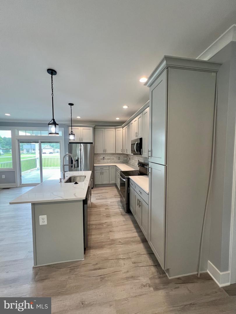 662 GLEBE HARBOR DR, MONTROSS, Virginia 22520, 3 Bedrooms Bedrooms, ,2 BathroomsBathrooms,Residential,For sale,662 GLEBE HARBOR DR,VAWE2010186 MLS # VAWE2010186