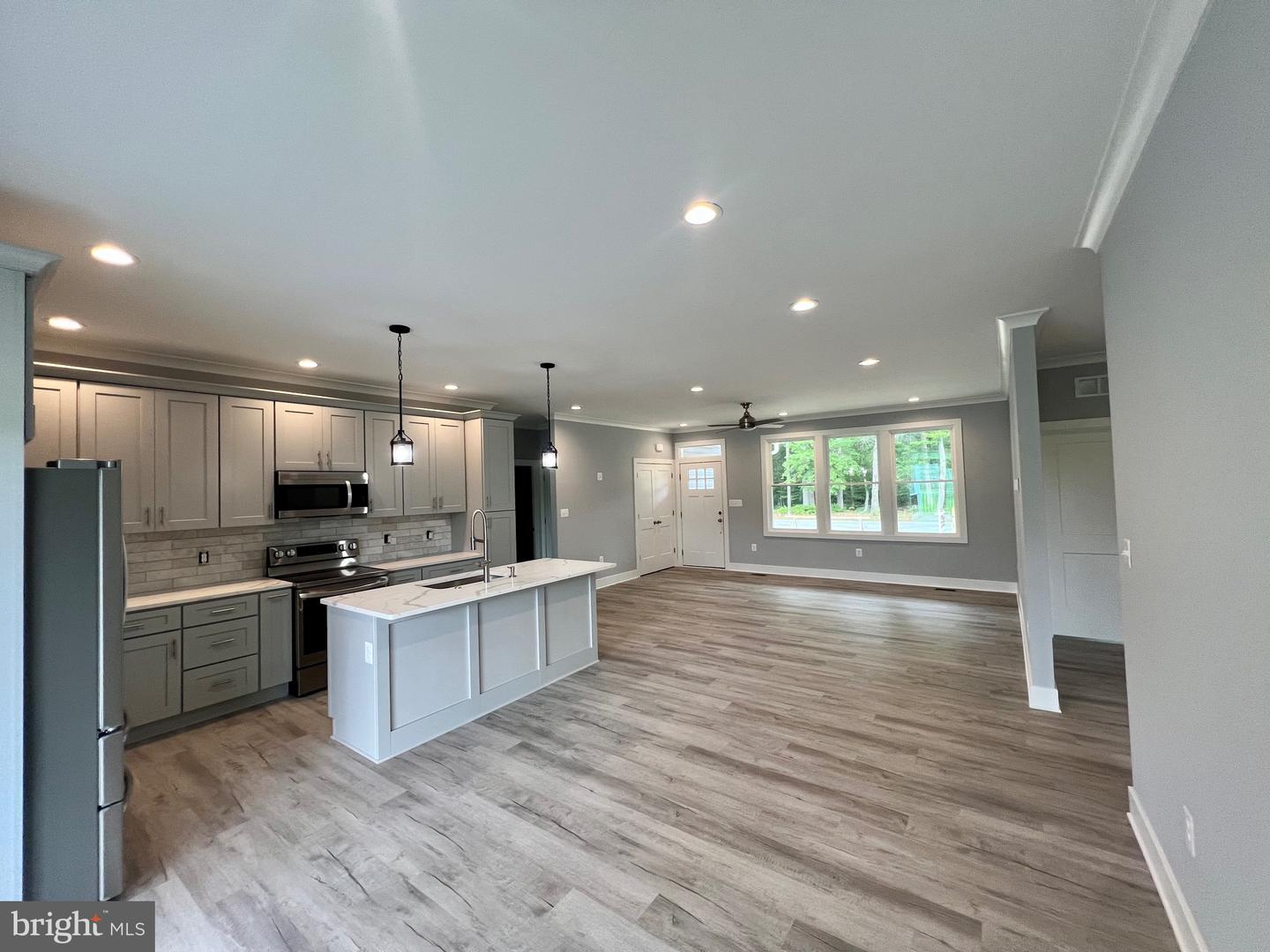 662 GLEBE HARBOR DR, MONTROSS, Virginia 22520, 3 Bedrooms Bedrooms, ,2 BathroomsBathrooms,Residential,For sale,662 GLEBE HARBOR DR,VAWE2010186 MLS # VAWE2010186