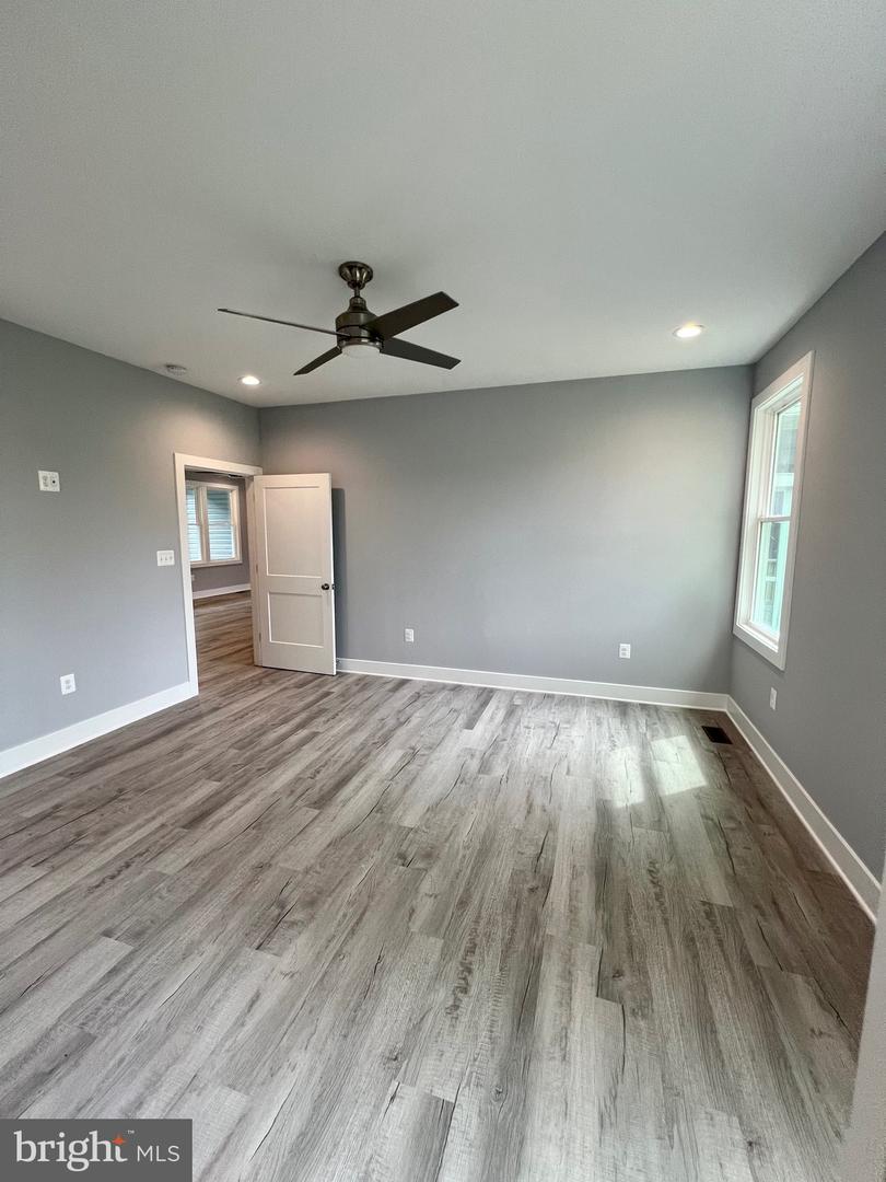 662 GLEBE HARBOR DR, MONTROSS, Virginia 22520, 3 Bedrooms Bedrooms, ,2 BathroomsBathrooms,Residential,For sale,662 GLEBE HARBOR DR,VAWE2010186 MLS # VAWE2010186