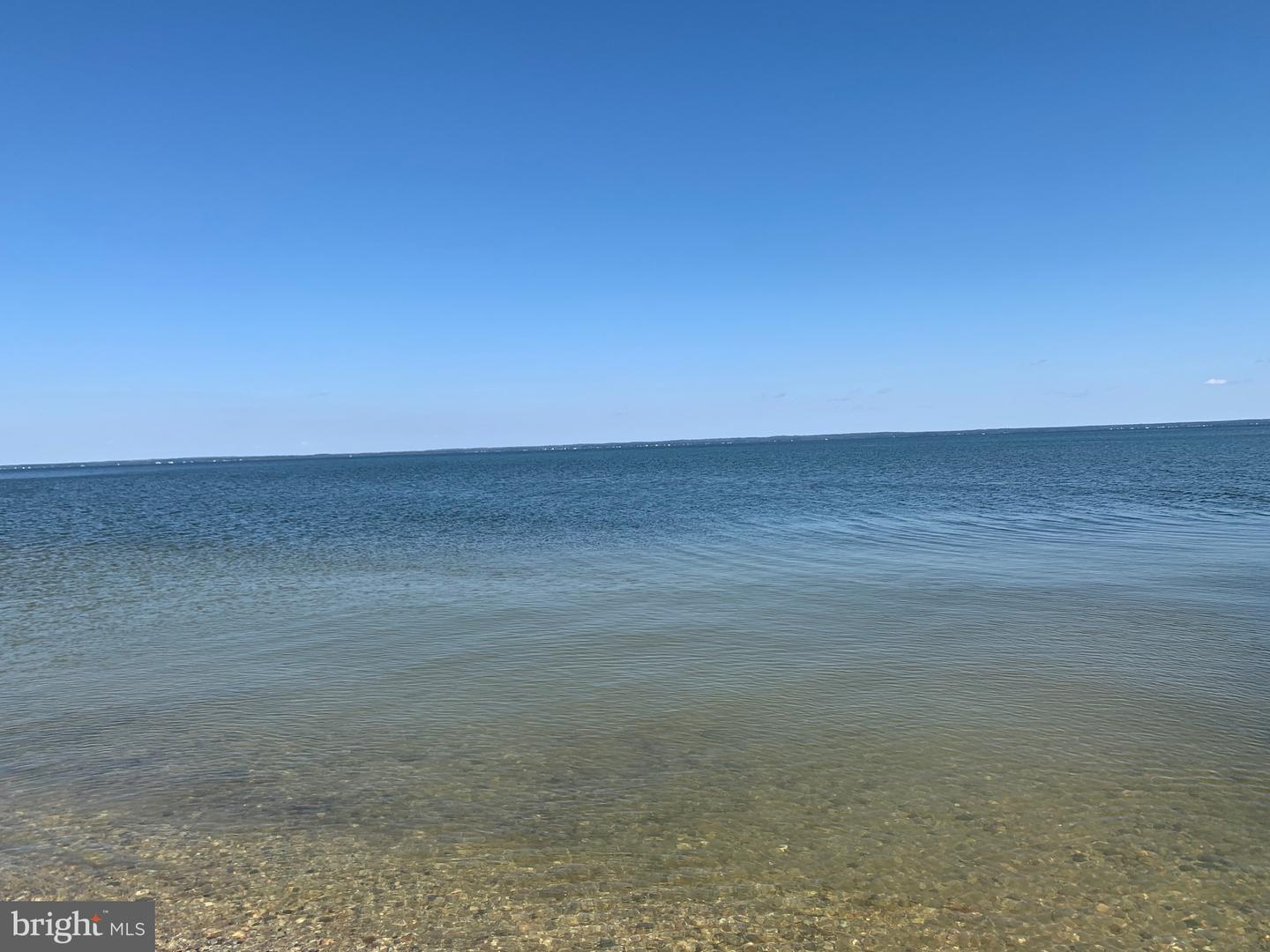 662 GLEBE HARBOR DR, MONTROSS, Virginia 22520, 3 Bedrooms Bedrooms, ,2 BathroomsBathrooms,Residential,For sale,662 GLEBE HARBOR DR,VAWE2010186 MLS # VAWE2010186