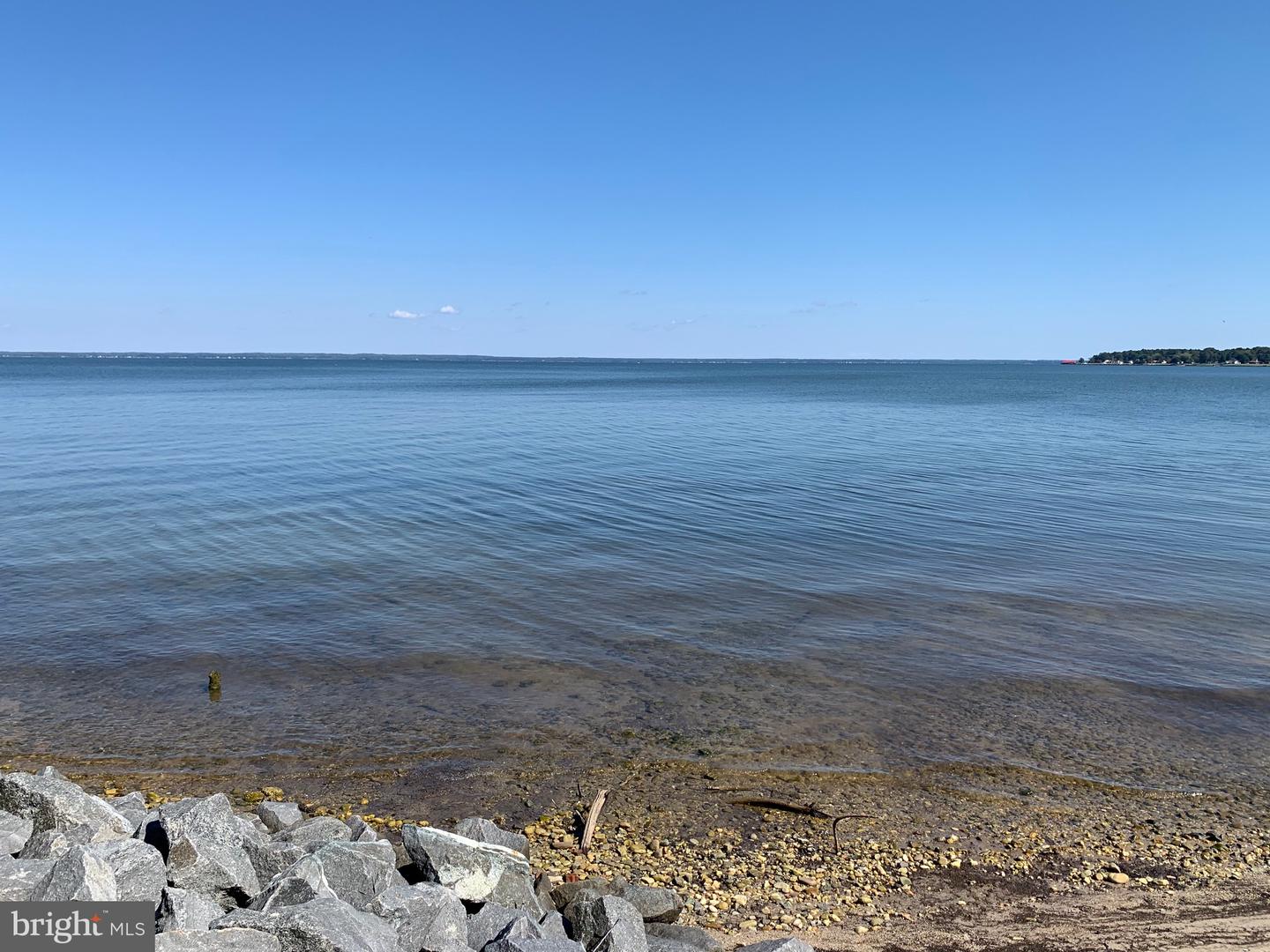 662 GLEBE HARBOR DR, MONTROSS, Virginia 22520, 3 Bedrooms Bedrooms, ,2 BathroomsBathrooms,Residential,For sale,662 GLEBE HARBOR DR,VAWE2010186 MLS # VAWE2010186