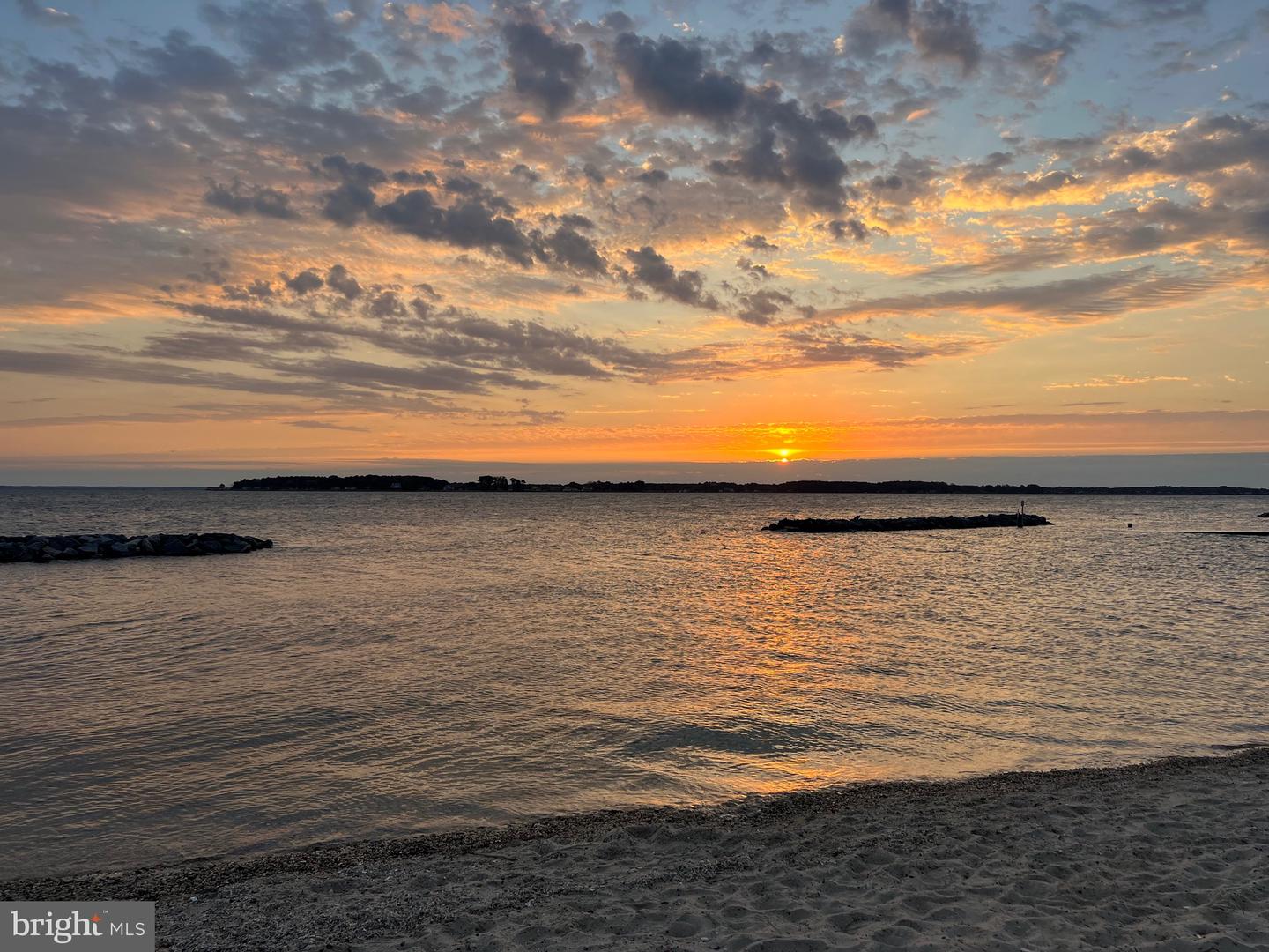 662 GLEBE HARBOR DR, MONTROSS, Virginia 22520, 3 Bedrooms Bedrooms, ,2 BathroomsBathrooms,Residential,For sale,662 GLEBE HARBOR DR,VAWE2010186 MLS # VAWE2010186