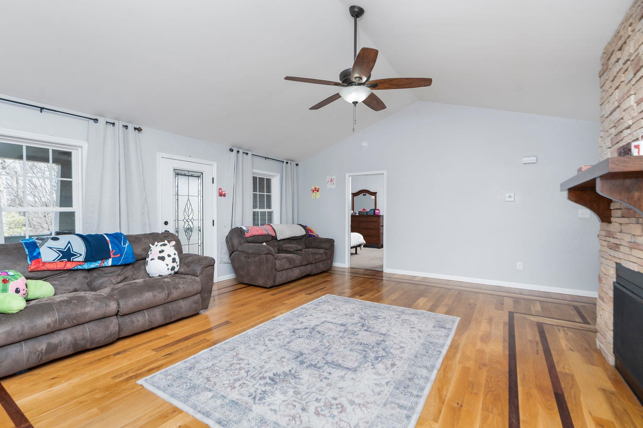 467 REEDS GAP RD, LYNDHURST, Virginia 22952, 3 Bedrooms Bedrooms, ,2 BathroomsBathrooms,Residential,467 REEDS GAP RD,672477 MLS # 672477