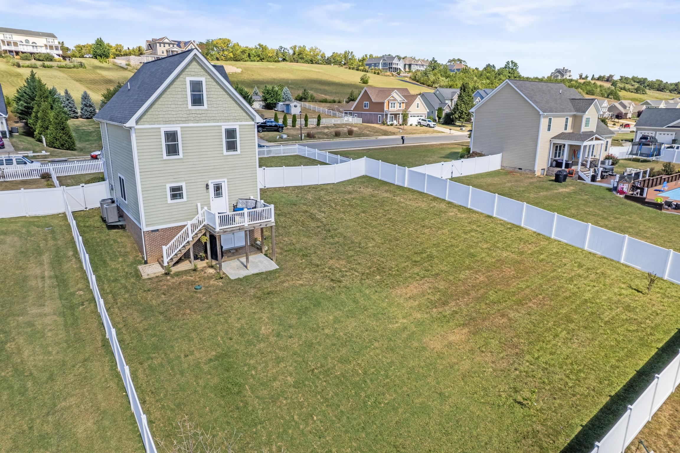 260 WINDSOR DR, FISHERSVILLE, Virginia 22939, 5 Bedrooms Bedrooms, ,3 BathroomsBathrooms,Residential,260 WINDSOR DR,672478 MLS # 672478