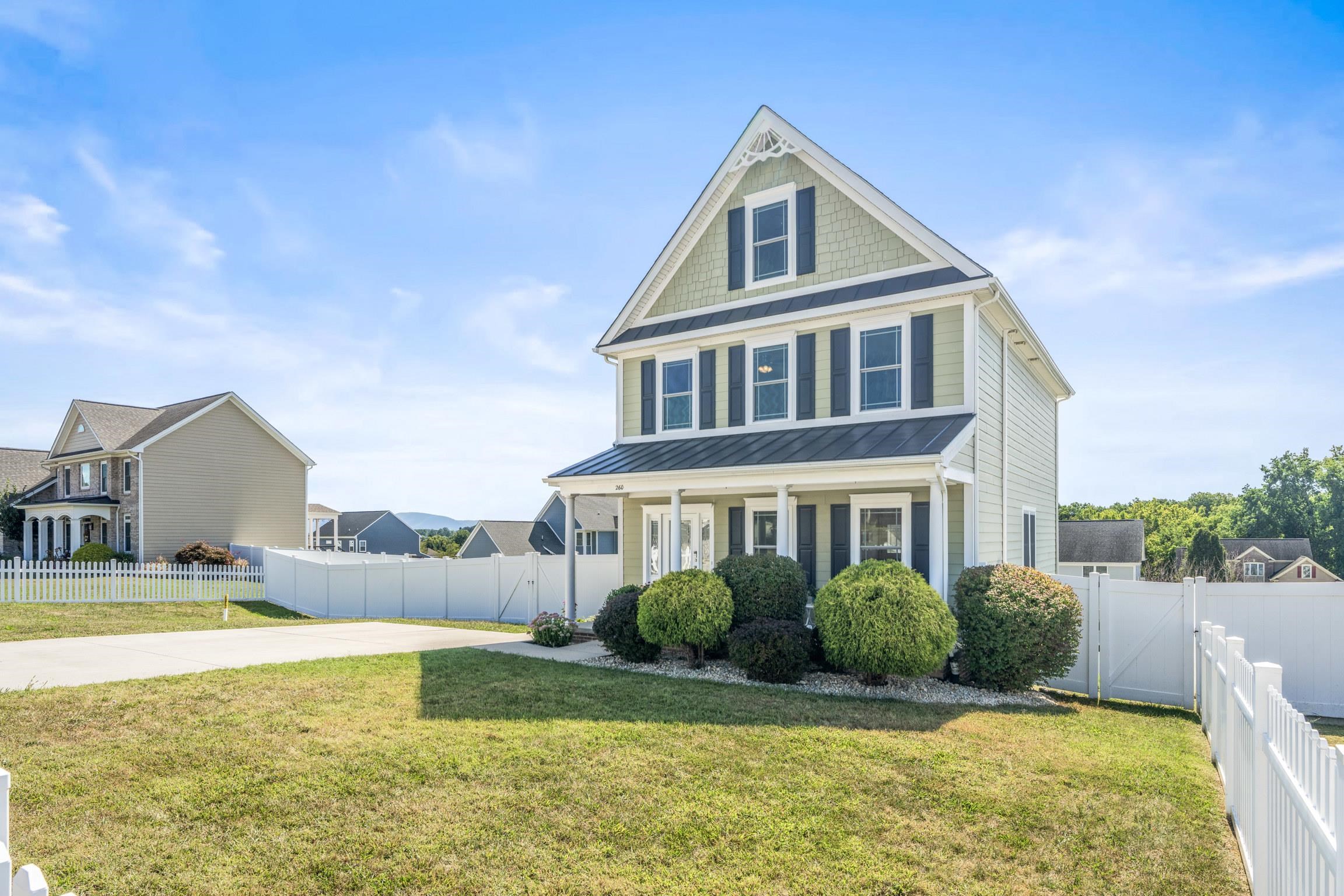 260 WINDSOR DR, FISHERSVILLE, Virginia 22939, 5 Bedrooms Bedrooms, ,3 BathroomsBathrooms,Residential,260 WINDSOR DR,672478 MLS # 672478