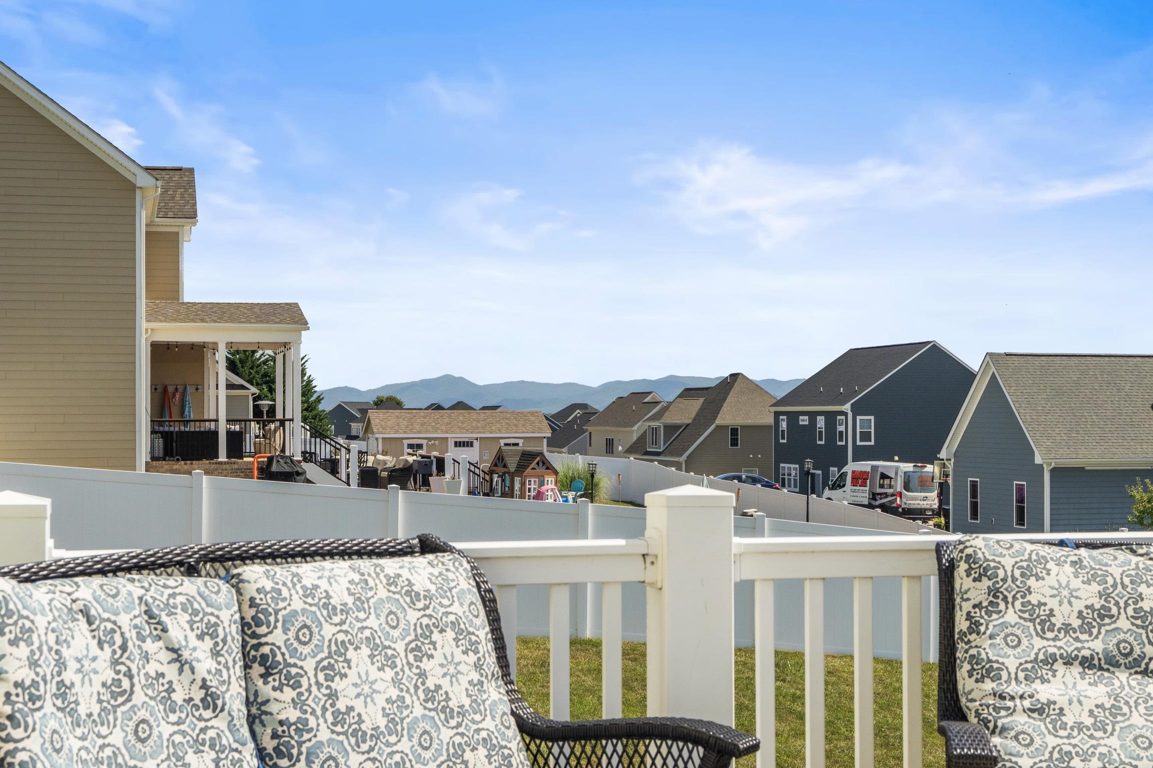 260 WINDSOR DR, FISHERSVILLE, Virginia 22939, 5 Bedrooms Bedrooms, ,3 BathroomsBathrooms,Residential,260 WINDSOR DR,672478 MLS # 672478